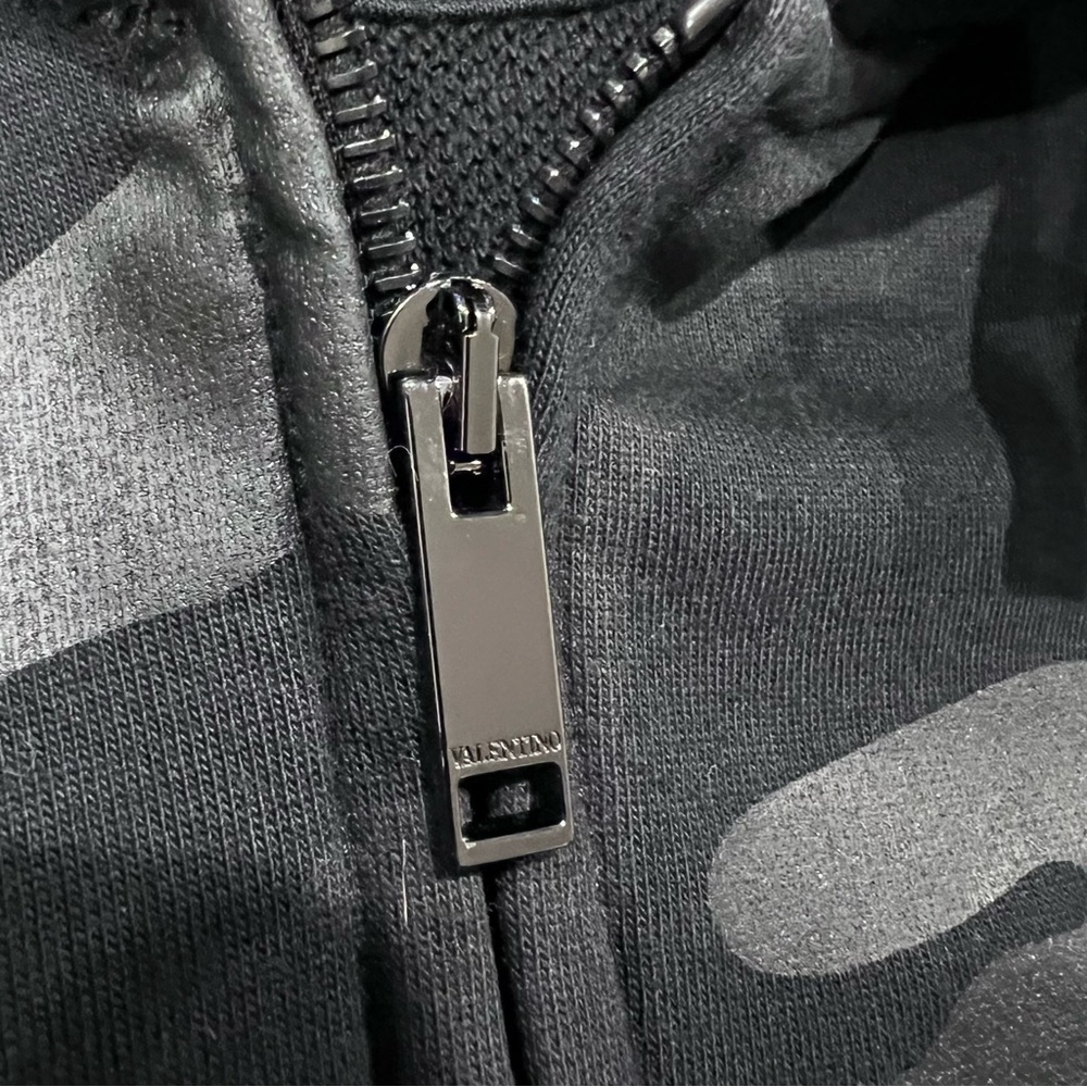 Valentino Rockstud Zip up Hoodie Sweatshirt MENS - Picture 3 of 10